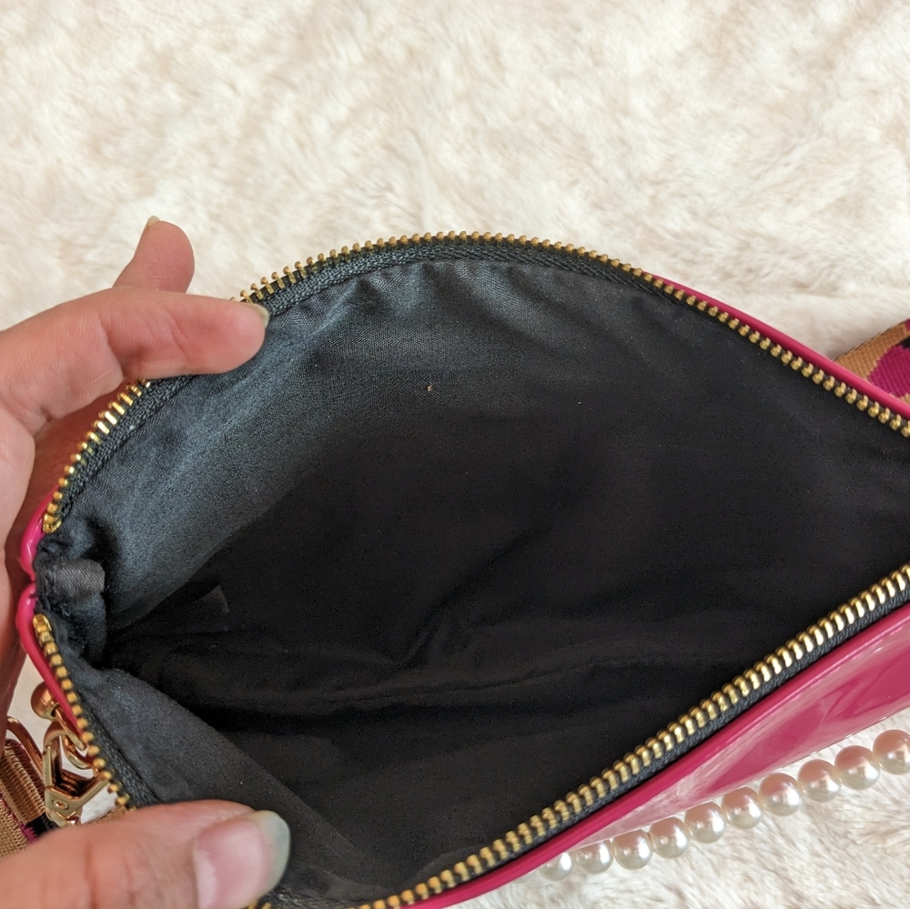 Yves saint Laurent pouch - Picture 6 of 11